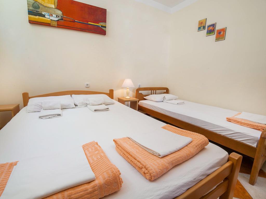Apartments Iva Kotor Bagian luar foto