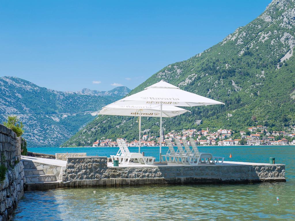 Apartments Iva Kotor Bagian luar foto
